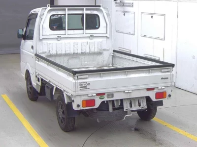Nissan CLIPPER TRUCK