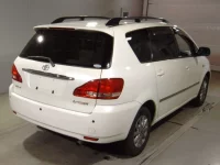 Toyota IPSUM лот № 7162 оценка R  с аукциона в Японии 1