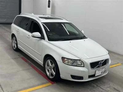 Volvo V50