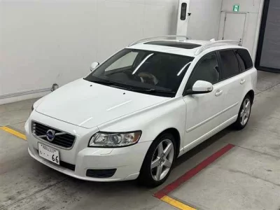 Volvo V50