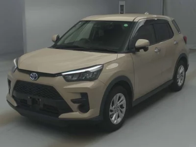 Toyota RAIZE  с аукциона в Японии