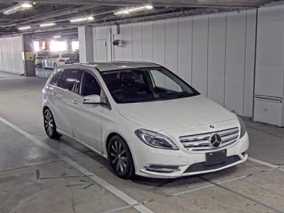 Mercedes-Benz B CLASS