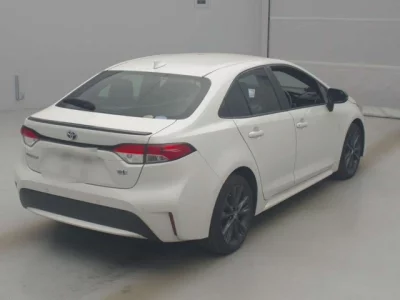 Toyota COROLLA  с аукциона в Японии