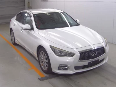 Nissan SKYLINE  с аукциона в Японии