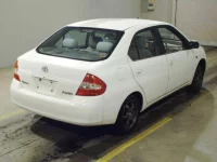 Toyota PRIUS лот № 7135 оценка 3.5  с аукциона в Японии 1