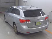 Toyota AVENSIS WAGON лот № 4024 оценка 4  с аукциона в Японии 1