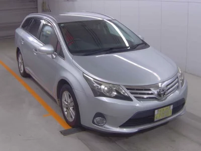 Toyota AVENSIS WAGON  с аукциона в Японии