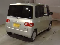 Daihatsu TANTO лот № 7190 оценка 3.5  с аукциона в Японии 1
