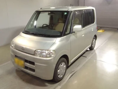 Daihatsu TANTO  с аукциона в Японии
