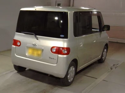 Daihatsu TANTO  с аукциона в Японии
