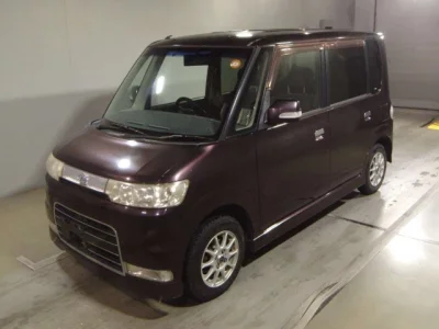 Daihatsu TANTO  с аукциона в Японии
