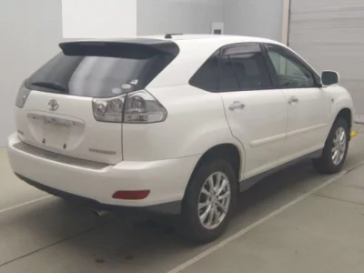 Toyota HARRIER  с аукциона в Японии