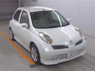Nissan MARCH  с аукциона в Японии