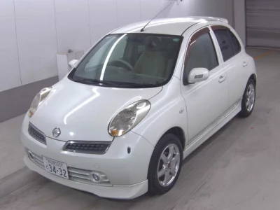Nissan MARCH  с аукциона в Японии