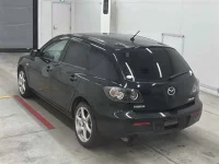 Mazda AXELA лот № 90222 оценка R  с аукциона в Японии 1