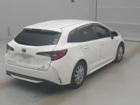 Toyota COROLLA TOURING лот № 70044 оценка 3.5  с аукциона в Японии 1