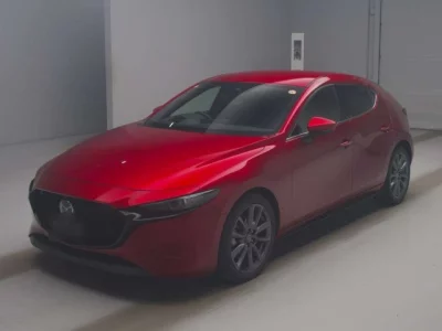 Mazda MAZDA3  с аукциона в Японии