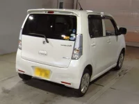 Suzuki WAGON R лот № 7213 оценка R  с аукциона в Японии 1