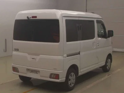 Toyota PIXIS VAN  с аукциона в Японии
