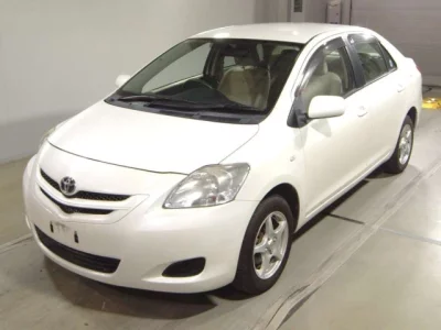 Toyota BELTA  с аукциона в Японии
