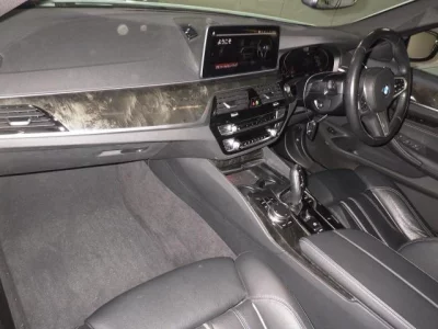 BMW 5-Series  с аукциона в Японии