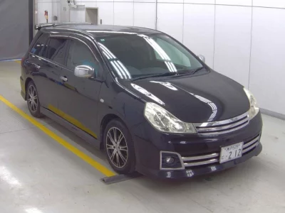 Nissan WINGROAD  с аукциона в Японии