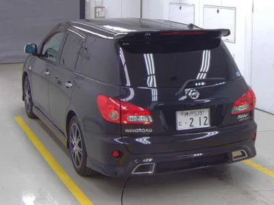 Nissan WINGROAD  с аукциона в Японии