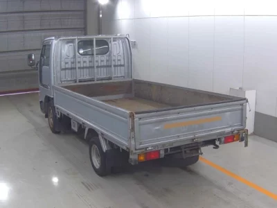 Nissan ATLAS  с аукциона в Японии