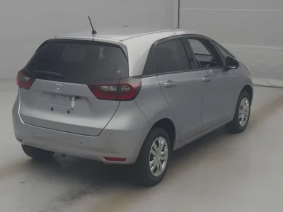 Honda FIT  с аукциона в Японии