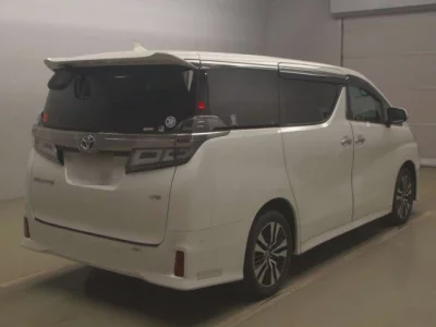 Toyota VELLFIRE  с аукциона в Японии