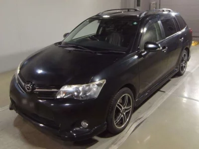 Toyota COROLLA FIELDER  с аукциона в Японии