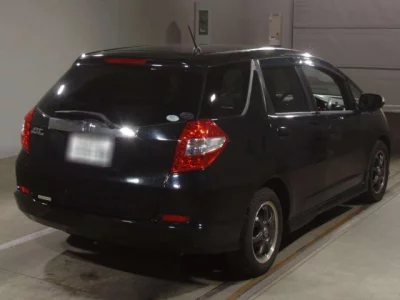 Honda FIT SHUTTLE  с аукциона в Японии