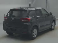 Toyota RAIZE лот № 72086 оценка 4  с аукциона в Японии 1