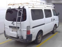 Nissan CARAVAN VAN лот № 5037 оценка R  с аукциона в Японии 3