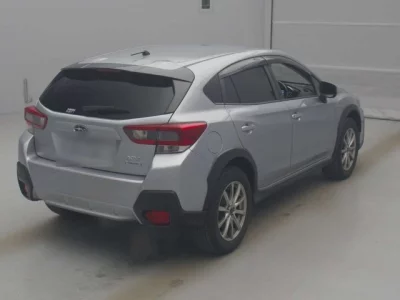 Subaru XV  с аукциона в Японии