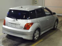 Toyota IST лот № 7207 оценка RA  с аукциона в Японии 1