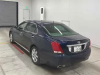 Toyota CROWN лот № 60072 оценка 3.5  с аукциона в Японии 1