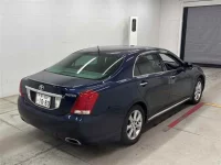 Toyota CROWN лот № 60072 оценка 3.5  с аукциона в Японии 4