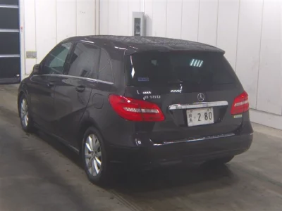 Mercedes-Benz B CLASS