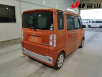 Daihatsu WAKE лот № 2003 оценка 3.5  с аукциона в Японии 4