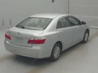 Toyota PREMIO лот № 70102 оценка 3  с аукциона в Японии 1