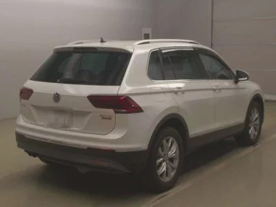Volkswagen TIGUAN  с аукциона в Японии