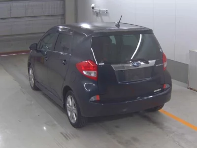 Subaru TREZIA  с аукциона в Японии