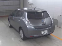 Nissan LEAF лот № 4096 оценка 4  с аукциона в Японии 1