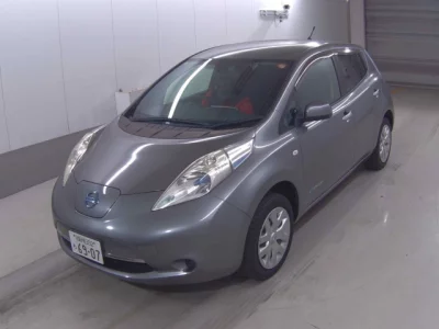 Nissan LEAF  с аукциона в Японии