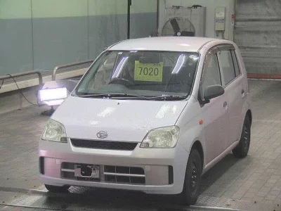 Daihatsu MIRA  с аукциона в Японии
