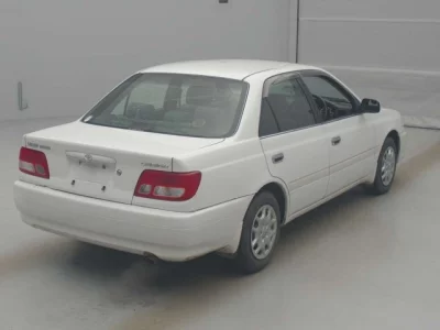 Toyota CARINA  с аукциона в Японии