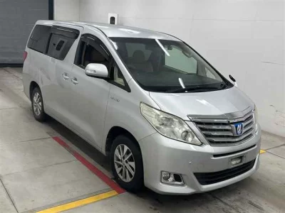 Toyota ALPHARD  с аукциона в Японии