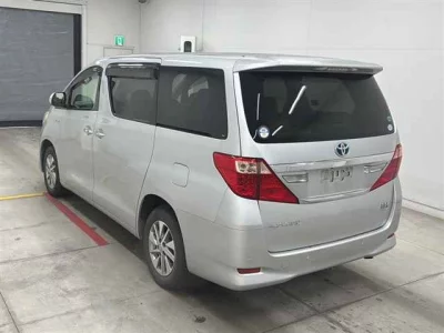 Toyota ALPHARD  с аукциона в Японии