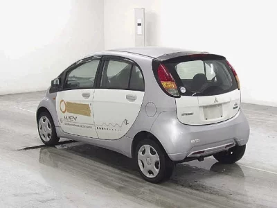 Mitsubishi I-MIEV  с аукциона в Японии
